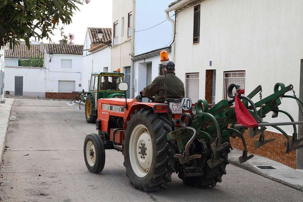 Dos tractores